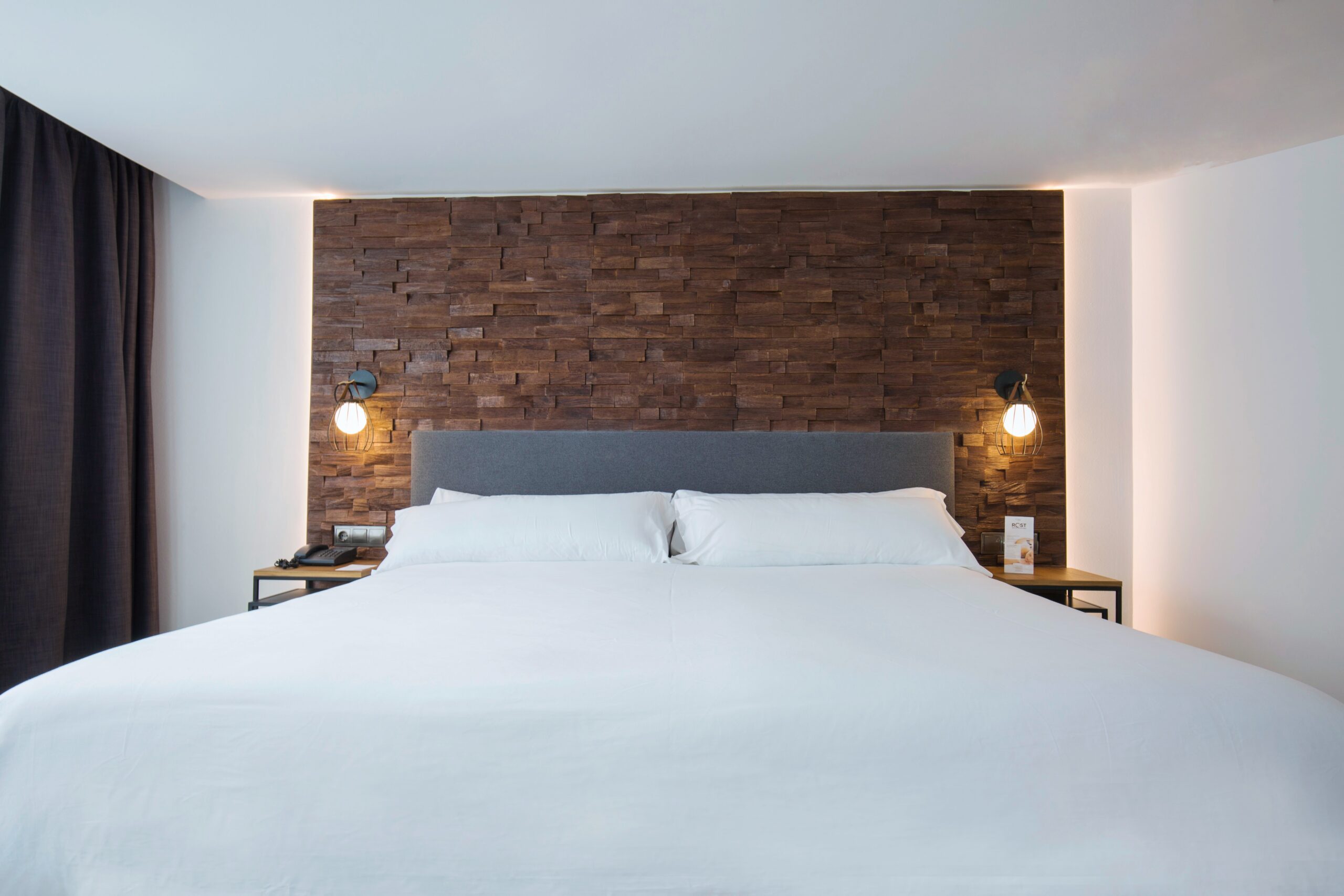 Habitación Deluxe matrimonial Hotel Yomo Cèntric Andorra