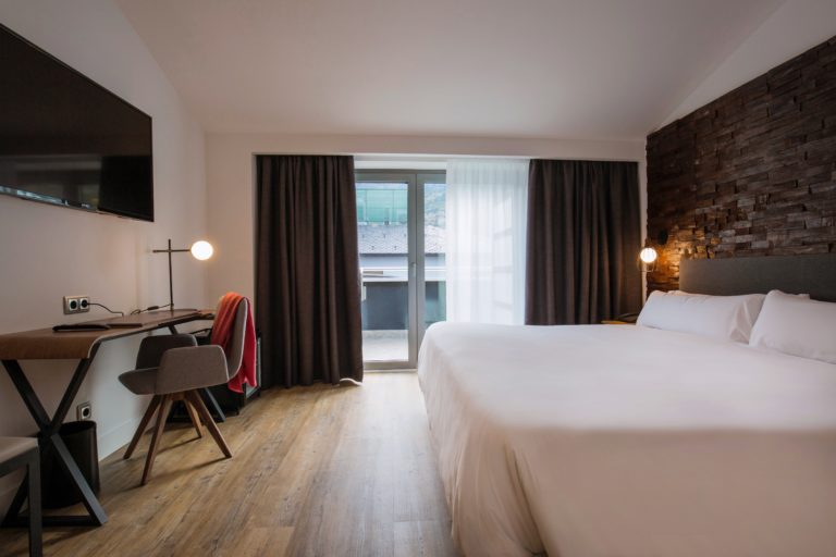 Habitación Deluxe terraza Hotel Yomo Cèntric Andorra