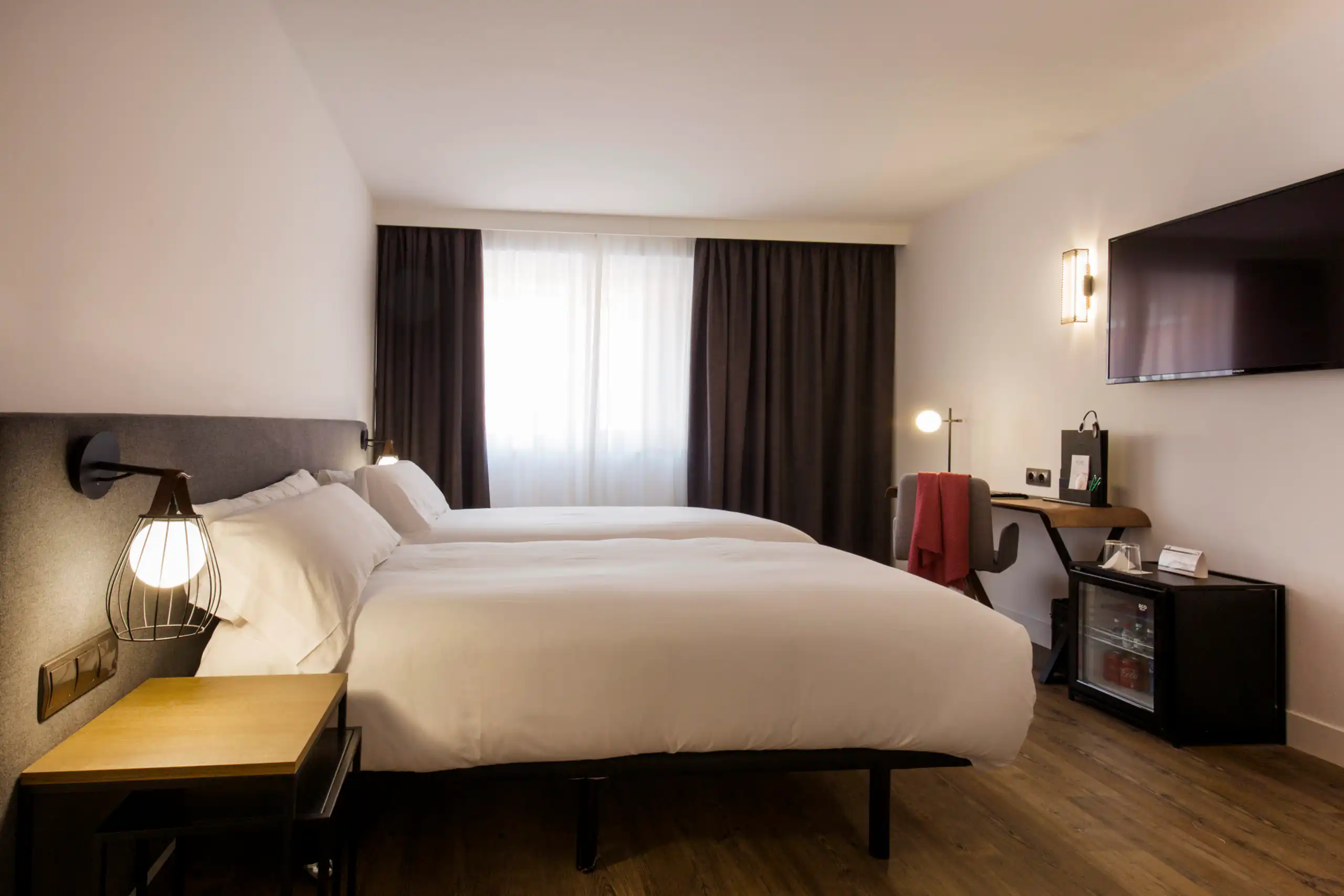 Yomo-centric-suite