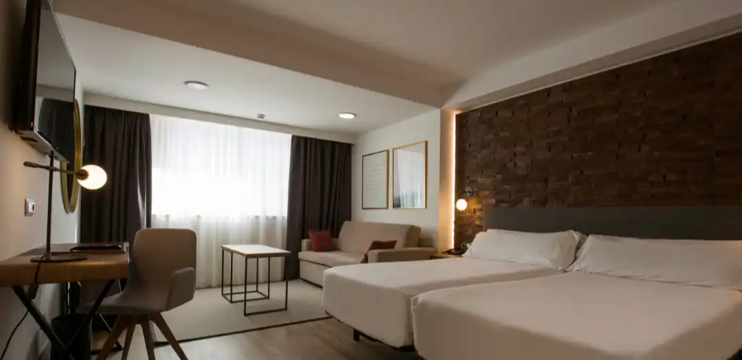 Habitació Deluxe Hotel Yomo Cèntric Andorra