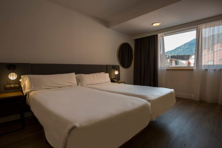 Habitación estándar twin Hotel Yomo Cèntric