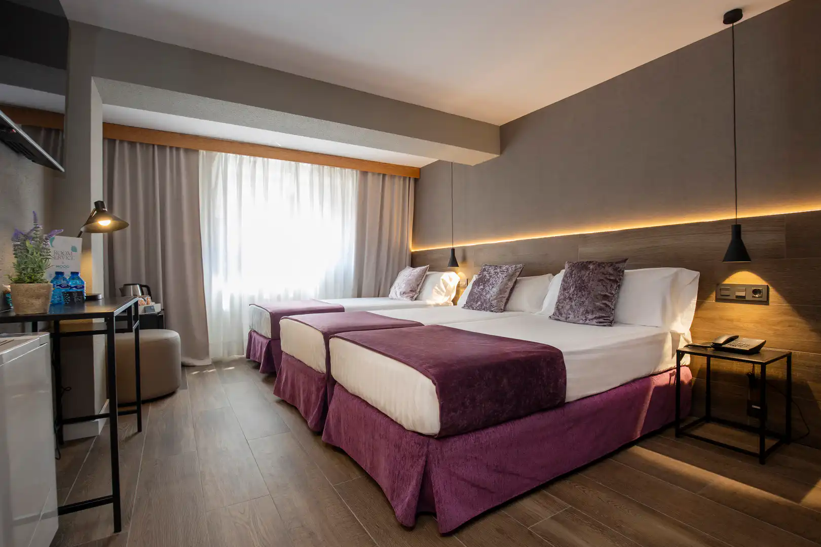 Habitación triple Hotel Eureka Yomo Andorra