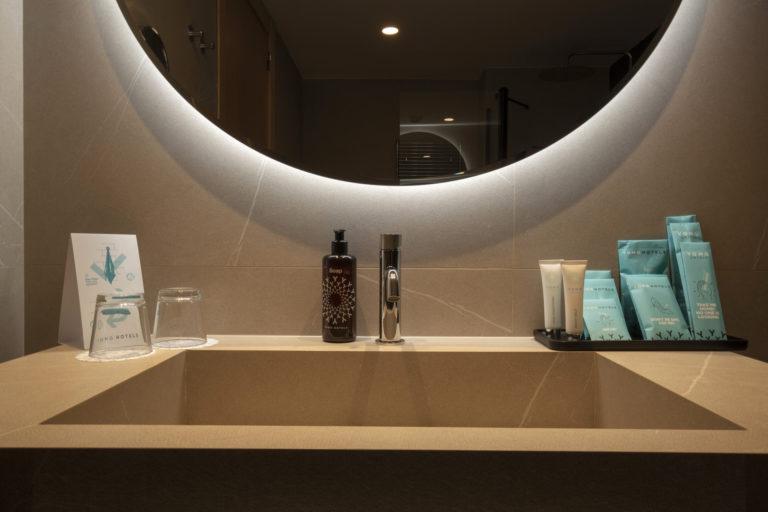 Nuevos Baños del Hotel Yomo Cèntric 2023