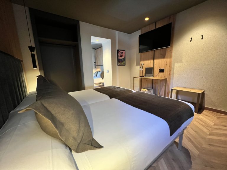 Habitación cuádruple Yomo Petit Paris
